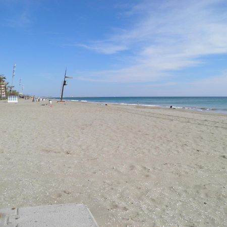Suitur Atico Playa Dorada Calafell Buitenkant foto